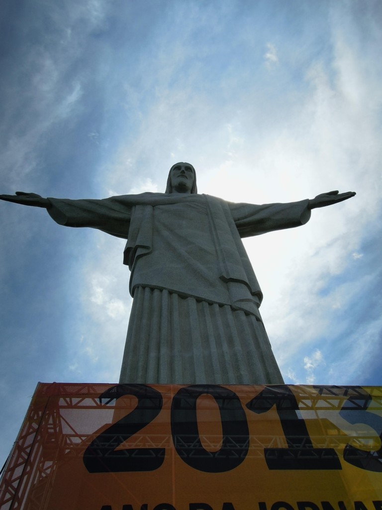Mierząca 30 metrów figura Chrystusa Odkupiciela od ponad 80 lat jest symbolem miasta, Rio de Janeiro, fot. M. Lehrmann