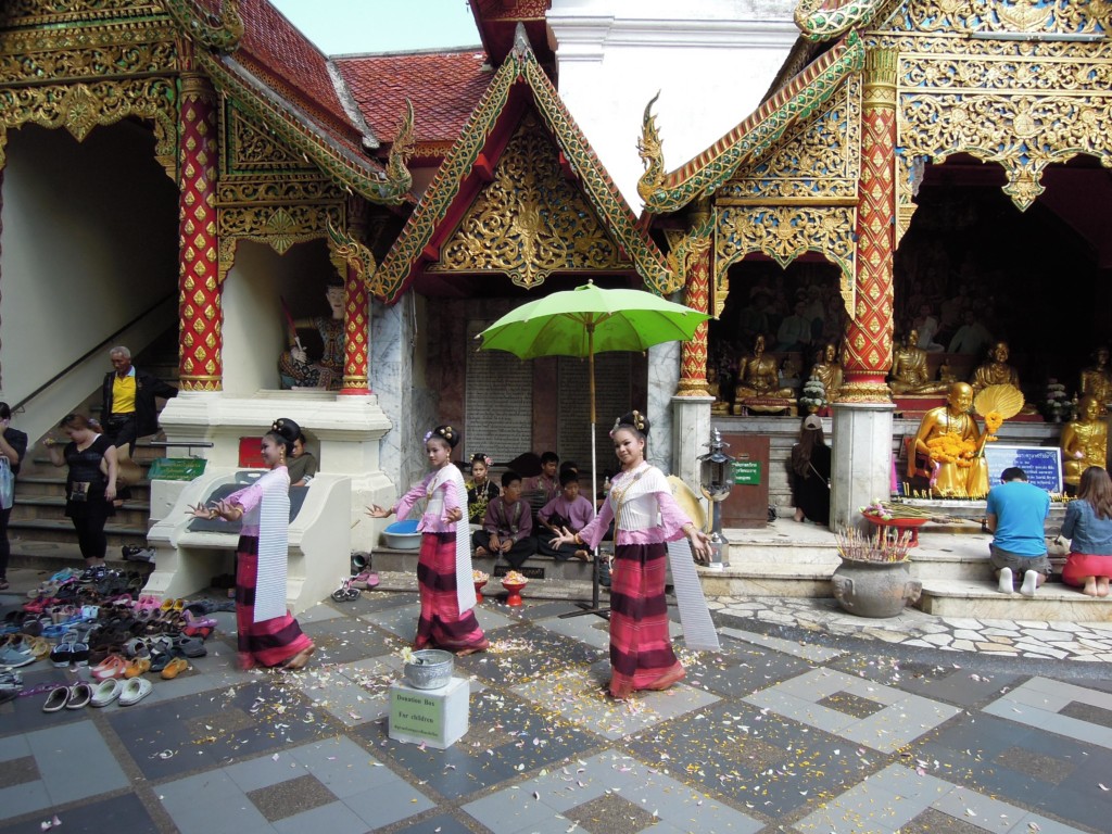 W świątyni Wat Phra That na górze Doi Suthep, fot. M. Lehrmann